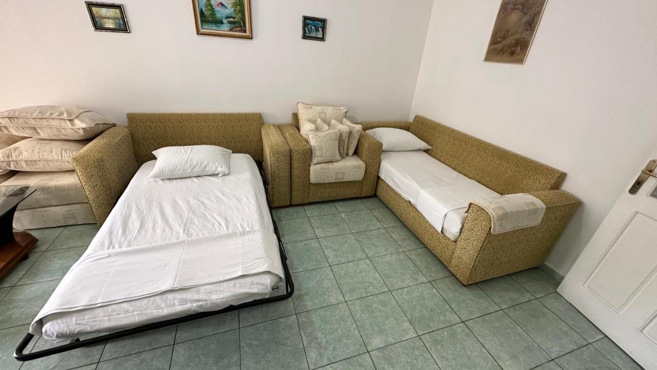 Comfort 2 Apartment Sarandë Buitenkant foto