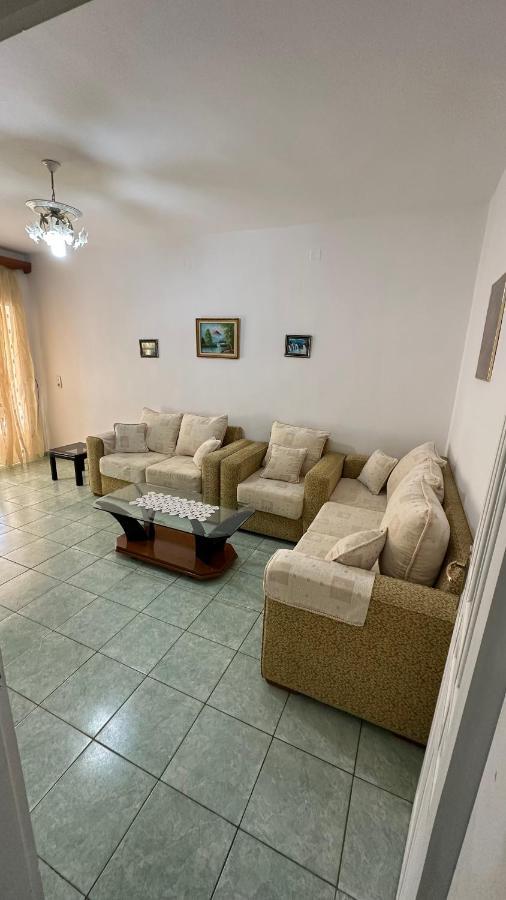 Comfort 2 Apartment Sarandë Buitenkant foto