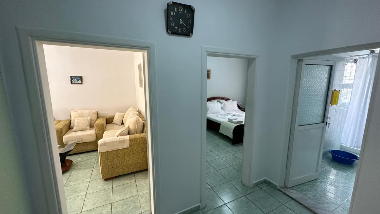 Comfort 2 Apartment Sarandë Buitenkant foto
